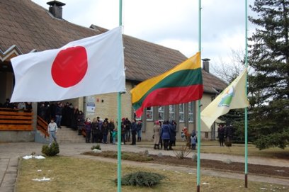 Vasario 16-ąją Kurkliuose paminėjo Japonijos ambasadorius Lietuvoje Toyoei Shigeeda 