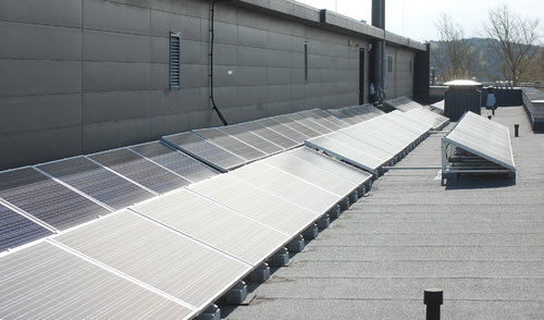 Anykščių policijos komisariatas elektros gamybai pasitelks saulės energiją