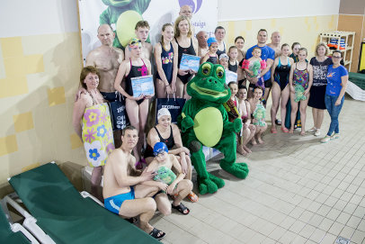 Šeimos estafečių plaukimo varžybose triumfavo „Rugilė“