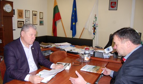 K. Tubis susitiko su Anykščių rajono garbės ambasadoriumi Ukrainoje