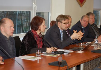 Ministras Linas Kukuraitis: „Džiugu girdėti, kad kompleksinės paslaugos šeimai duoda realią naudą“